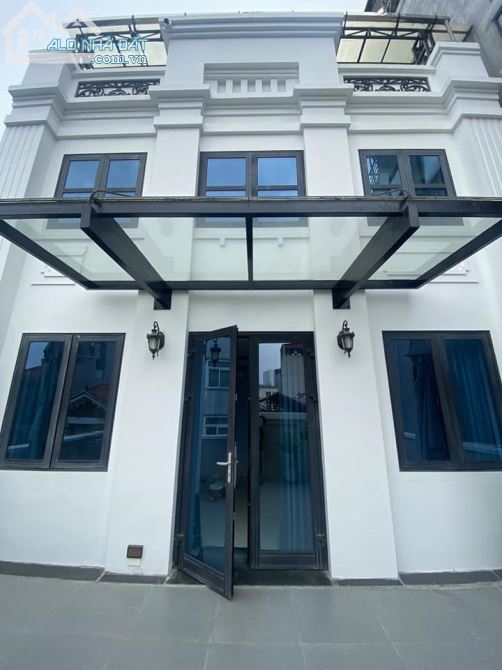 Siêu phẩm – Siêu đẹp – Xuân Đỉnh – Bắc Từ Liêm 150m2 MT7,6m 7 tầng  phân lô Vip 43,5 tỷ .