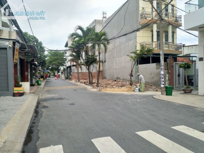 Đất 2 Mặt Tiền đường 15 giao Quốc Lộ 13 ngay UBND Hiệp Bình Phước, sổ hồng 111m2