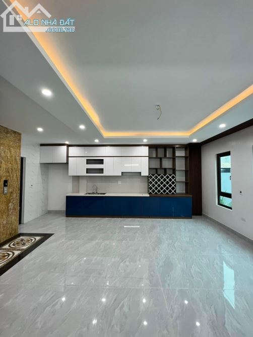 BÁN PHỐ VŨ TÔNG PHAN LÔ GÓC DT 55M2 x 7 TẦNG THANG MÁY MT RỘNG 6M NHÀ MỚI GIÁ HƠN 8 TỶ. - 2