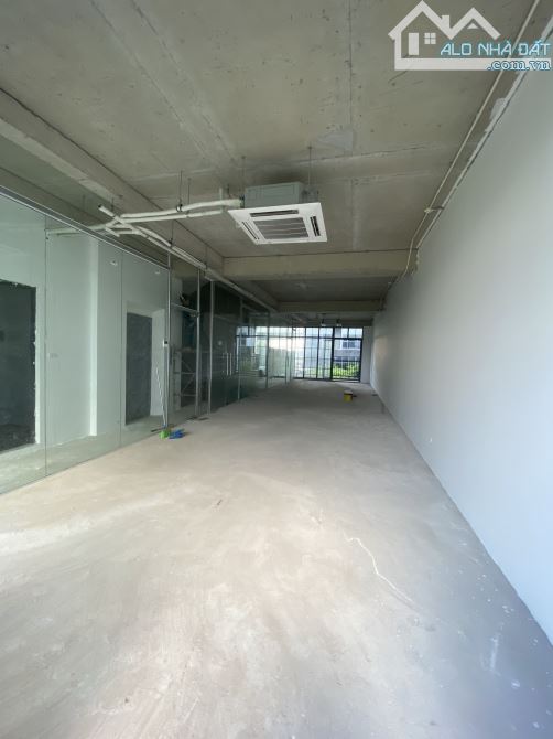 Cho Thuê Tầng 1+2 Shophouse Liền Kề The Matrix One Mễ Trì Diện Tích 188m2 Kinh Doanh