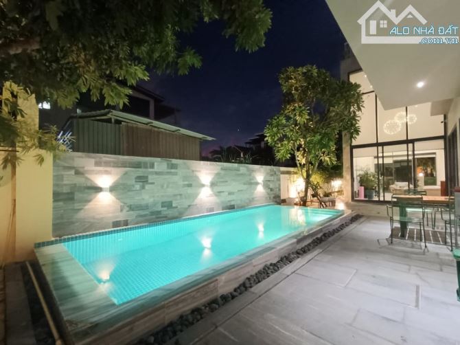 Siêu biệt thự full nội thất cao cấp có hồ bơi khu Làng Châu Âu Euro village 1