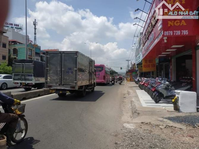 CCG - NHÀ XƯỞNG 400M - GẦN QL 22 - BX AN SƯƠNG - GIÁP TÂN BÌNH -GÒ VẤP - 3