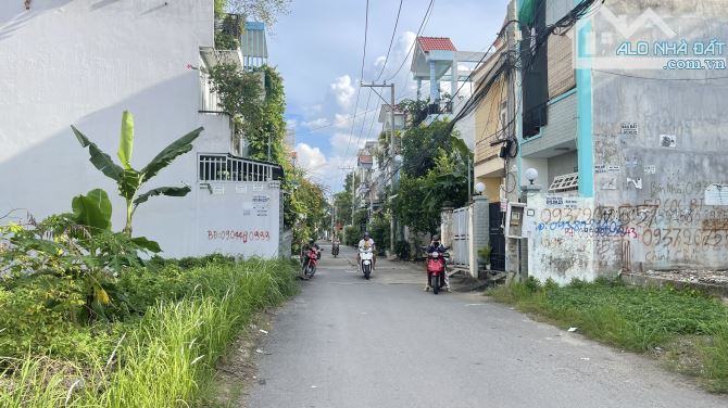 chủ gửi bán lô đất (6x13,8m) trục chính kinh doanh ,hẽm 47 ,đ.trường lưu, tp.thủ đức ,4.5t - 4