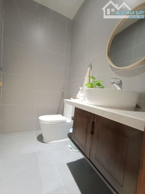 Siêu biệt thự full nội thất cao cấp có hồ bơi khu Làng Châu Âu Euro village 1 - 5