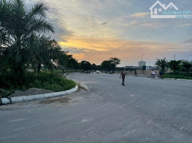 Bán đất dự án Khu đô thị Handico Vinh Tân tp. Vinh, Nghệ An