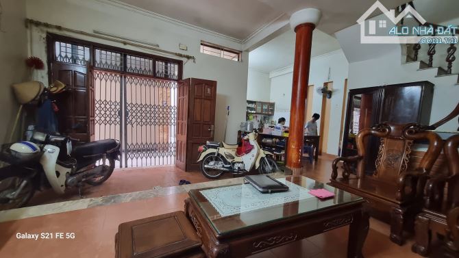 6.x Tỷ. 52M An Dương Vương, Nhà đẹp Ngõ Thông, Ba Gác tránh Xe Máy, 3T, MT 4m, Sổ Nở Hậu - 4