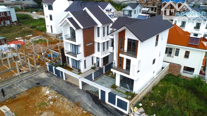 🏆   Bán Villa mới 100% diện tích 200m đường Nguyễn Hữu Cầu giá 11 tỷ