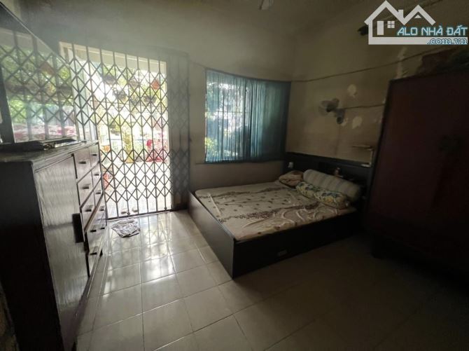 Hiếm nhất thị trường, nhà HXH Cách Mạng Tháng 8, Quận 10, 97m2, chỉ 11 tỷ