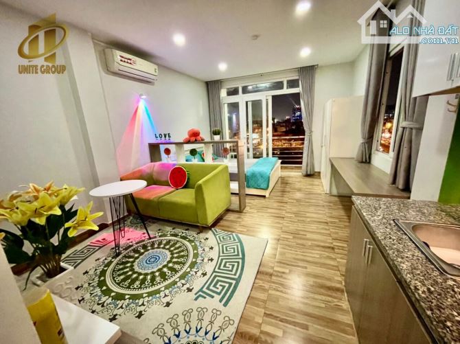 Studio ban công 45m2 full nội thất ngay cầu Calmette