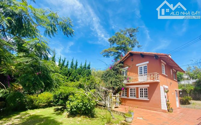 Hạ Giá Bán Villa Mặt Tiền Đường Tô Hiệu. P7. Đà Lạt. 409m2. Ngang 22m. Giá 20 Tỷ