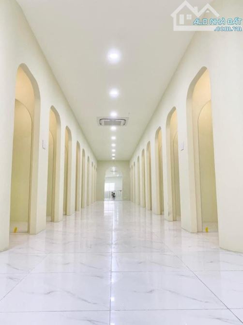 Cần bán nhà (322m2 ) mặt tiền đường kha vạn cân ,p. Linh Tây ,tp . Thủ Đức . —130 tr/m2 - 1