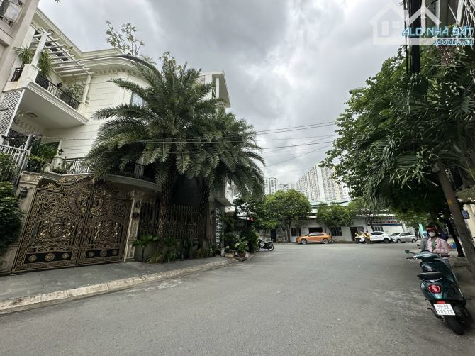 Chính chủ bán gấp Biệt thự nội khu xe tải quay đầu 23 tỷ hạ còn 20,5T - 2