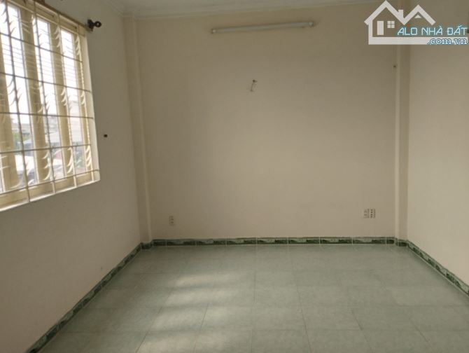 9.5 tỷ - GẤP bán căn biệt thự phố liền kề 1LẦU,(10x14M) p. Bình chiểu , tp . Thủ Đức - 2