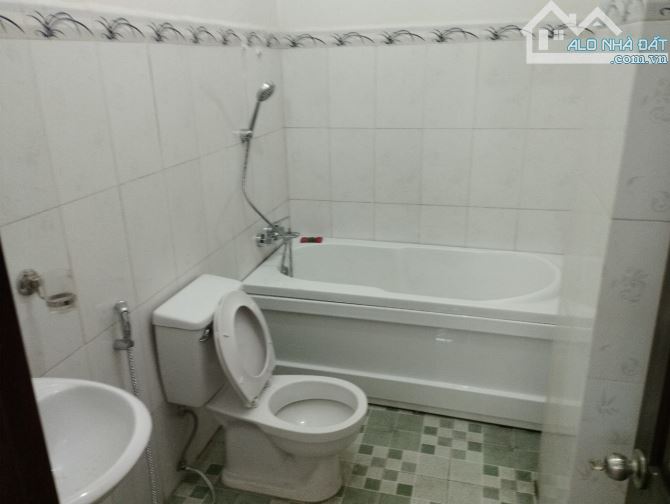9.5 tỷ - GẤP bán căn biệt thự phố liền kề 1LẦU,(10x14M) p. Bình chiểu , tp . Thủ Đức - 3