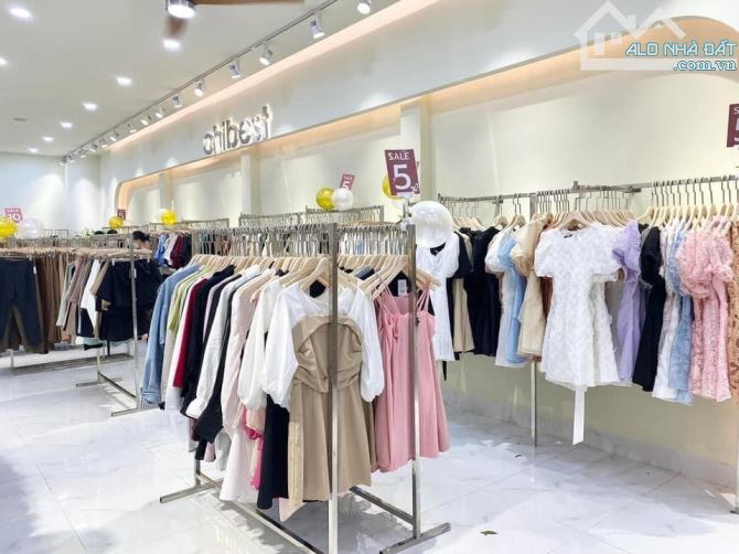 Cần bán nhà (322m2 ) mặt tiền đường kha vạn cân ,p. Linh Tây ,tp . Thủ Đức . —130 tr/m2 - 6