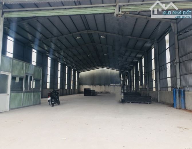 Kho xưởng 700m² Thuận An Bình Dương có văn phòng sẵn 3fa sản xuất