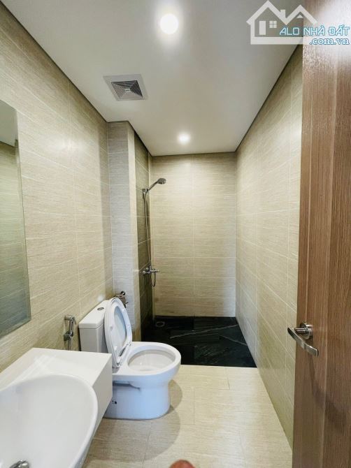 Bán gấp - Chung cư giá rẻ A1 Vũ Tông Phan - Nguyễn Trãi - Ngã Tư Sở - Nhận nhà luôn - 1