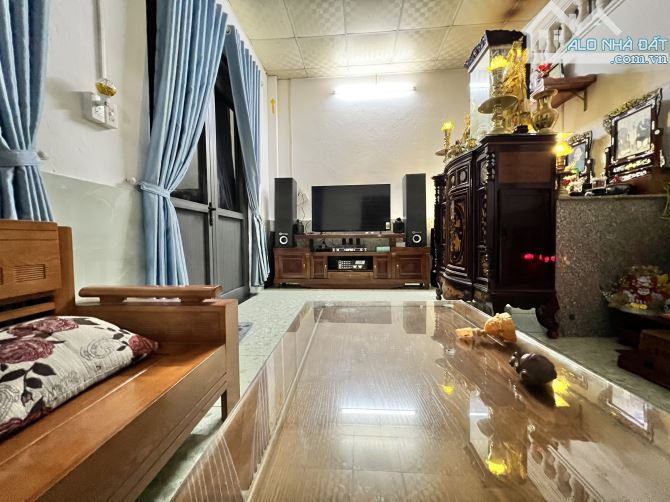 Bán đất + nhà C4 kiên cố K73 Hàn Mặc Tử. Cách đường chính 50m. - 1