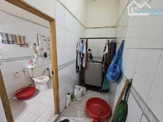 Nhà mặt tiền kinh doanh ngay ngã tư Đồi Mồi, gần chợ Xóm Vắng, 670 Dĩ An - 10