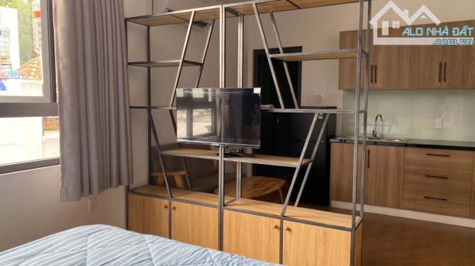 hộ Studio Vách ngăn, cửa sổ lớn, xa bếp gần vòng xoay dân chủ, chợ Tân Định - 2