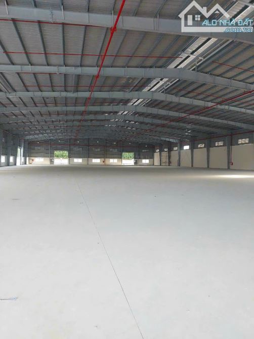 Cho thuê 1.971 m2 ,2.500 m2 ,3.700 m2 ,8.700 m2 ,10.000 m2  Kho xưởng Trong KCN Mỹ Phước - 7