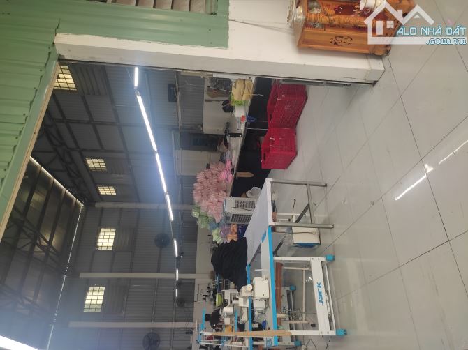 Kho xưởng sạch đẹp 500m2. Nền gạch. Nguyễn Thị Thử. Xe container