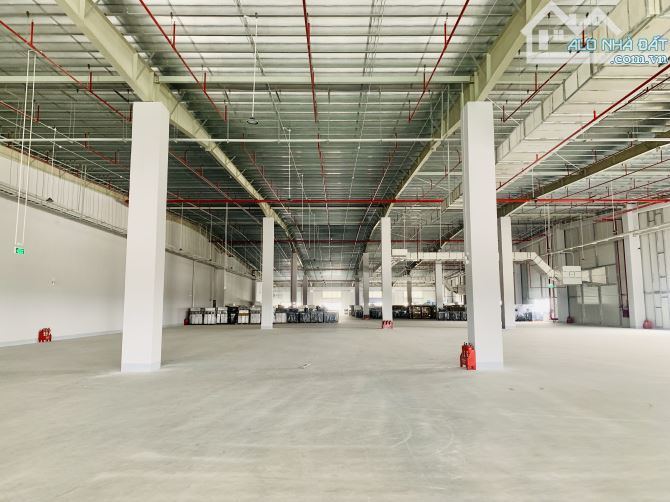 Cần cho thuê 5000m2 nhà xưởng xây mới phù hợp làm may mặc