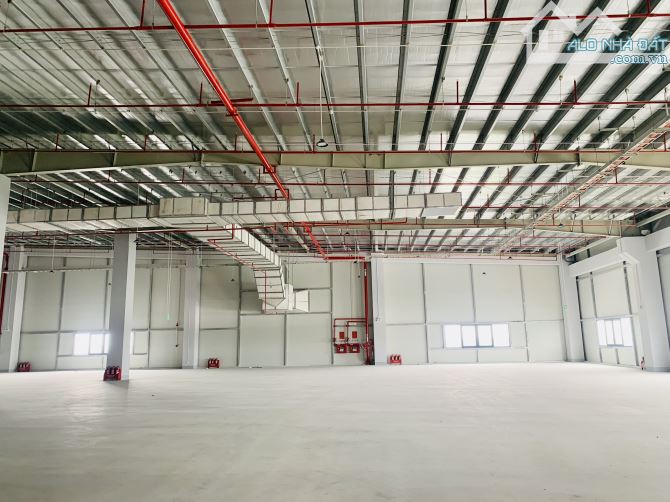 Cần cho thuê 5000m2 nhà xưởng xây mới phù hợp làm may mặc - 2