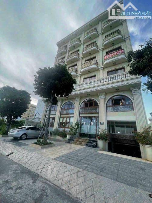 Building hầm 10 tầng MT Võ Văn Tần - Cao Thắng DT 12x40m, HĐT gần 12 tỷ/năm - giá 399 tỷ