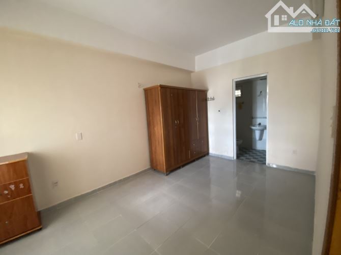 CITYHOME ✔️CẦN CHO THUÊ  CĂN HỘ 242 NGUYỄN HỮU CẢNH 2P 2W CÓ NỘI THẤT-VT - 1