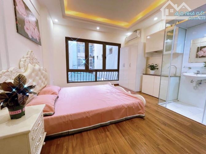 SIÊU HIẾM- Bán nhà riêng phố Kim Giang Hoàng Mai 44 m2 x 5T. Giá: 9 tỷ - 1
