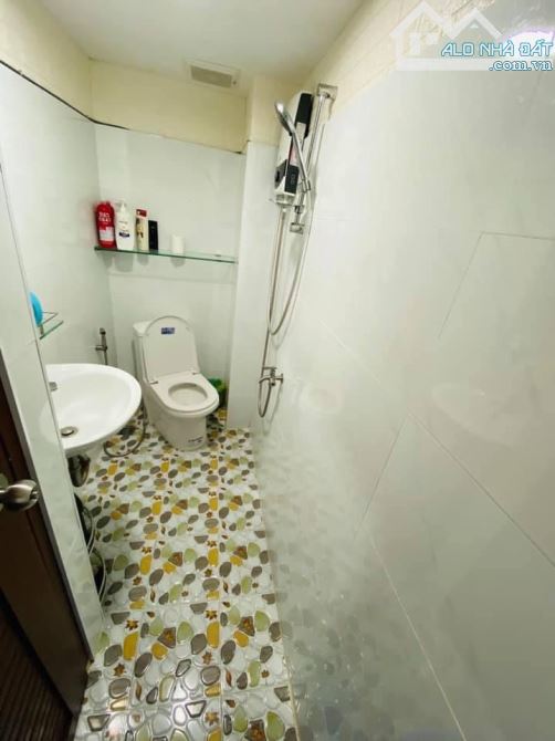 Bán nhà hẻm 4m Hòa Bình, 45m2 trệt + 1Lau 3PN 2WC đẹp ở liền - 3