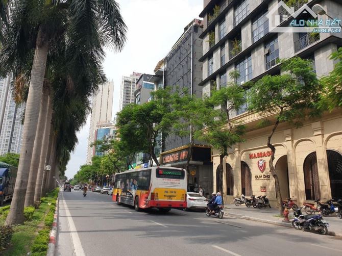BÁN ĐẤT LÊ ĐỨC THỌ-PHÂN LÔ - DT 120m2- MT 7 MÉT - NGÕ THÔNG Ô TÔ TRÁNH -VỈA HÈ -KINH DOANH - 4