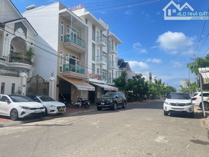💥Bán lô đất mặt tiền đường Nguyên Hồng - 215m2 giá 10 tỷ - KDC Hùng Vương - TP Phan Thiết - 1
