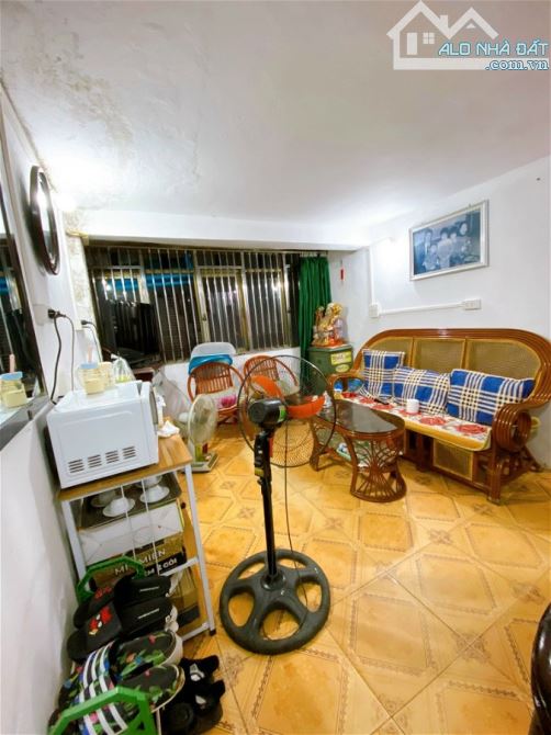 Bán Nhà mặt Phố Khương Thượng,ngõ đường Tây Sơn,p Ngã Tư Sở,Đống Đa, Dt: 30m2,Giá 10,5 tỷ - 1