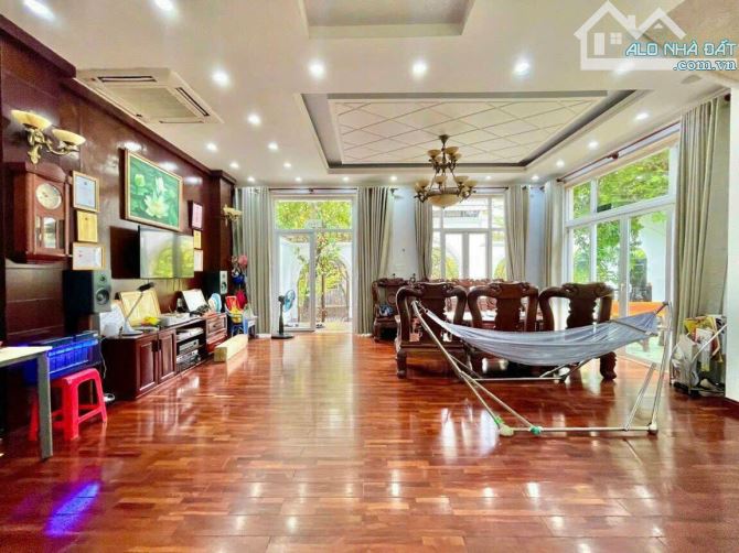 Nhà Mặt Tiền, 6 Tầng, Lê Văn Việt, dt: 170m2, giá 45 tỷ, Tăng Nhơn Phú B, TP Thủ Đức. - 2