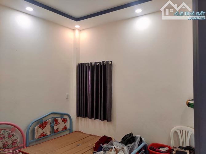 Lê Văn Lương,Ở Ngay, cạnh LOTTE Q7 ( 4 x 10m) 4T ( 4pn 3wc) nhỉnh 3tỷ - 4