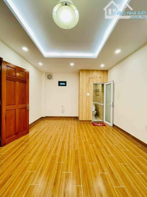 BÁN GẤP, SIÊU PHẨM 4TẦNG, 72M2, HẺM Ô TÔ 7CHỔ VÀO NHÀ, QUANG TRUNG,GÒ VẤP,GIÁ CHỈ 7 TỶ - 5