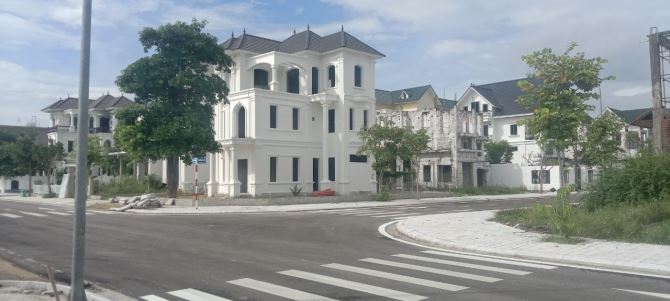 GIÁ 30,x TRIỆU BÁN BIỆT THỰ, NHÀ VƯỜN  KHU ĐÔ THỊ CỬA LÒ BEACH VILLA