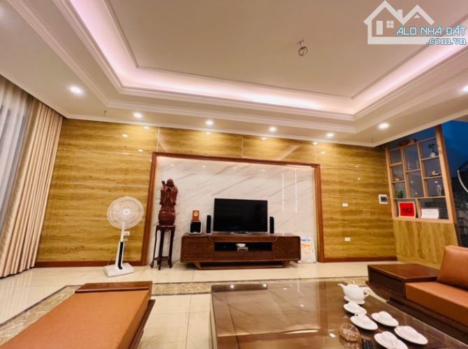 Bán nhà phố Nguyễn Khuyến Hà Đông Phân Lô Ô Tô Lô Góc Kinh Doanh 50m2x7Tx11.5 tỷ - 3