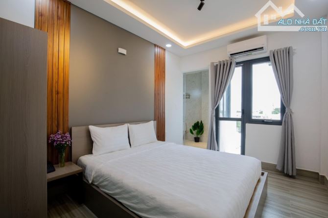 Bán khách sạn mới hầm 7 tầng mặt tiền khu D - XVNT - 6.3x17m - HDT thật 125tr/th (5%/năm) - 8