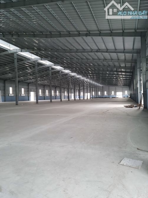 Cho thuê 3.000m2 Kho, Xưởng tại xã LĐạo, huyện Văn Lâm, Hưng Yên.