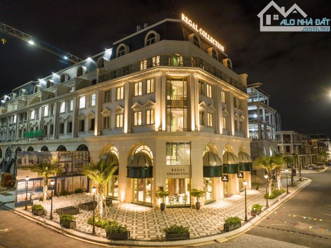 Mở giỏ hàng đặc biệt Shophouse Lake Boutique - khách sạn mặt tiền biển Tp Đồng Hới