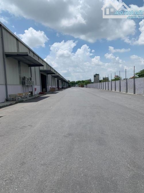 Cho thuê  7.722m2 kho Logistics cạnh KCN Phố Nối A -Huyện Văn Lâm - Hưng Yên. - 1