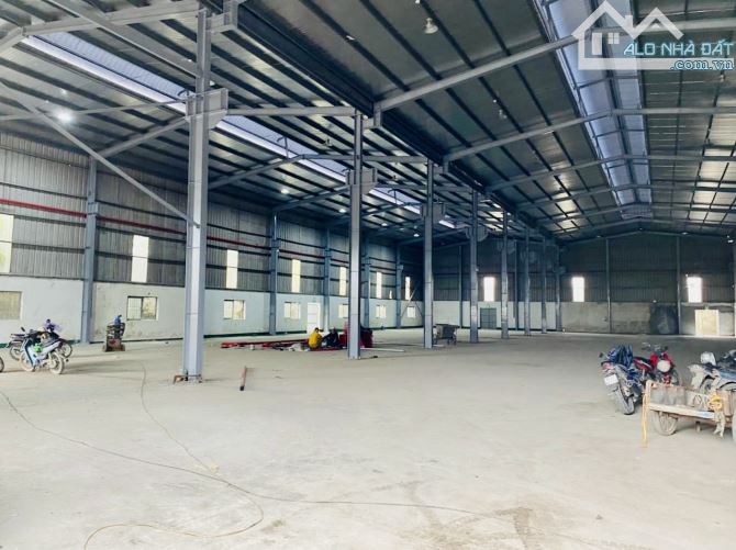 Cần cho thuê 700m2 nhà xưởng đường Phúc Thành - 1