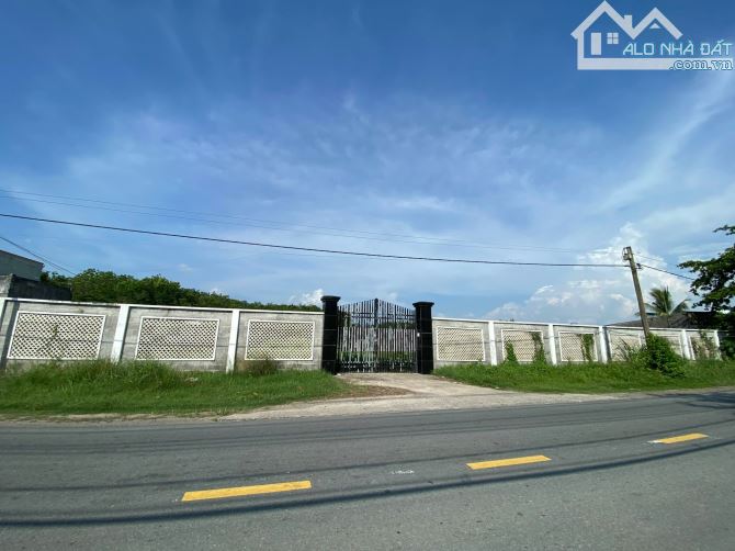 Cần bán đất mặt tiền đường Nguyễn Thị Rành xã An Nhơn Tây Củ Chi 50x100 tổng gần 5000m2