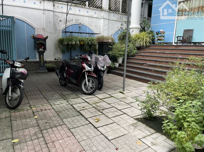 Bán nhà mặt tiền Trần Hưng Đạo vị trí đắc địa trung tâm Tp quảng Ngãi - 1