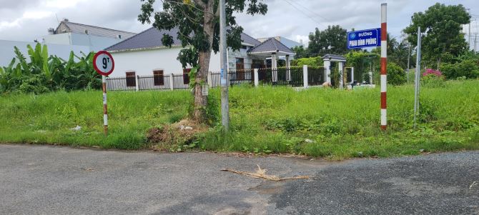 Bán nền GÓc  Biệt thự mặt tiền Phan Đình Phùng P3, tp Vị Thanh, Hậu Giang - 1