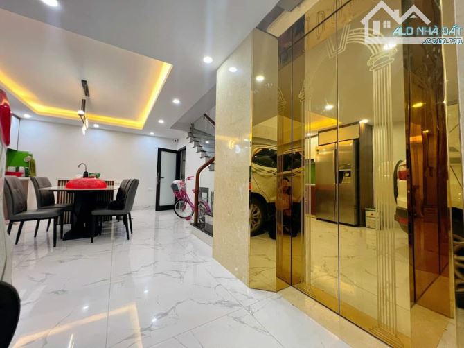 Bán Nhà Lương Thế Vinh, Phân Lô, 55m2, 6 tầng thang máy, giá 13.86 tỷ