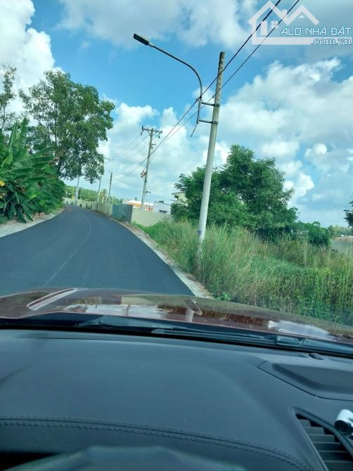 Bán lô đất Lai Uyên - Bàu Bàng 13.650m đường lớn 6m , đất nở hậu - 1